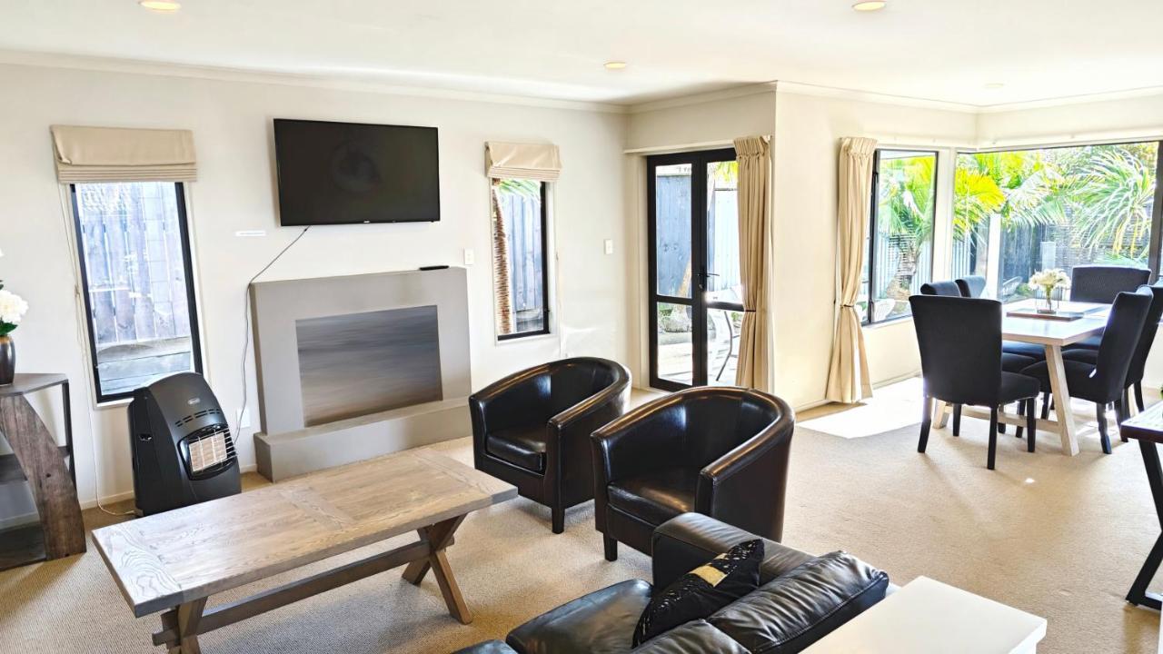 Stunning Family Home Auckland Luaran gambar